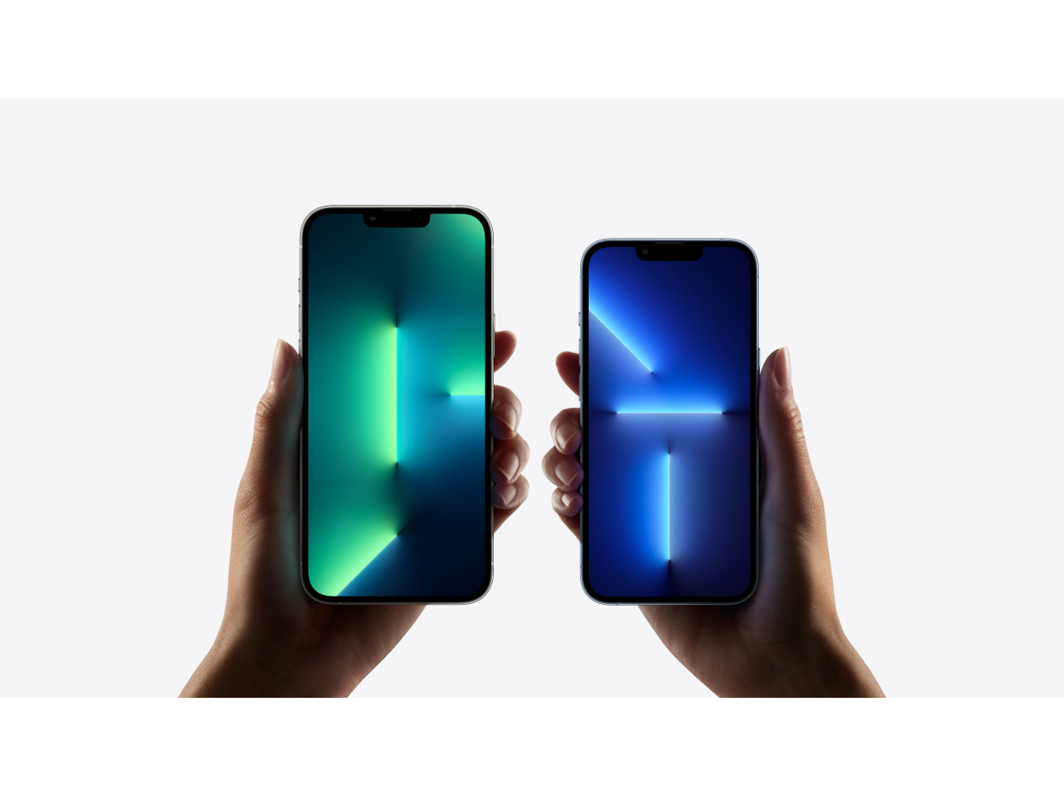 iPhone 13 Pro Max — вид спереди